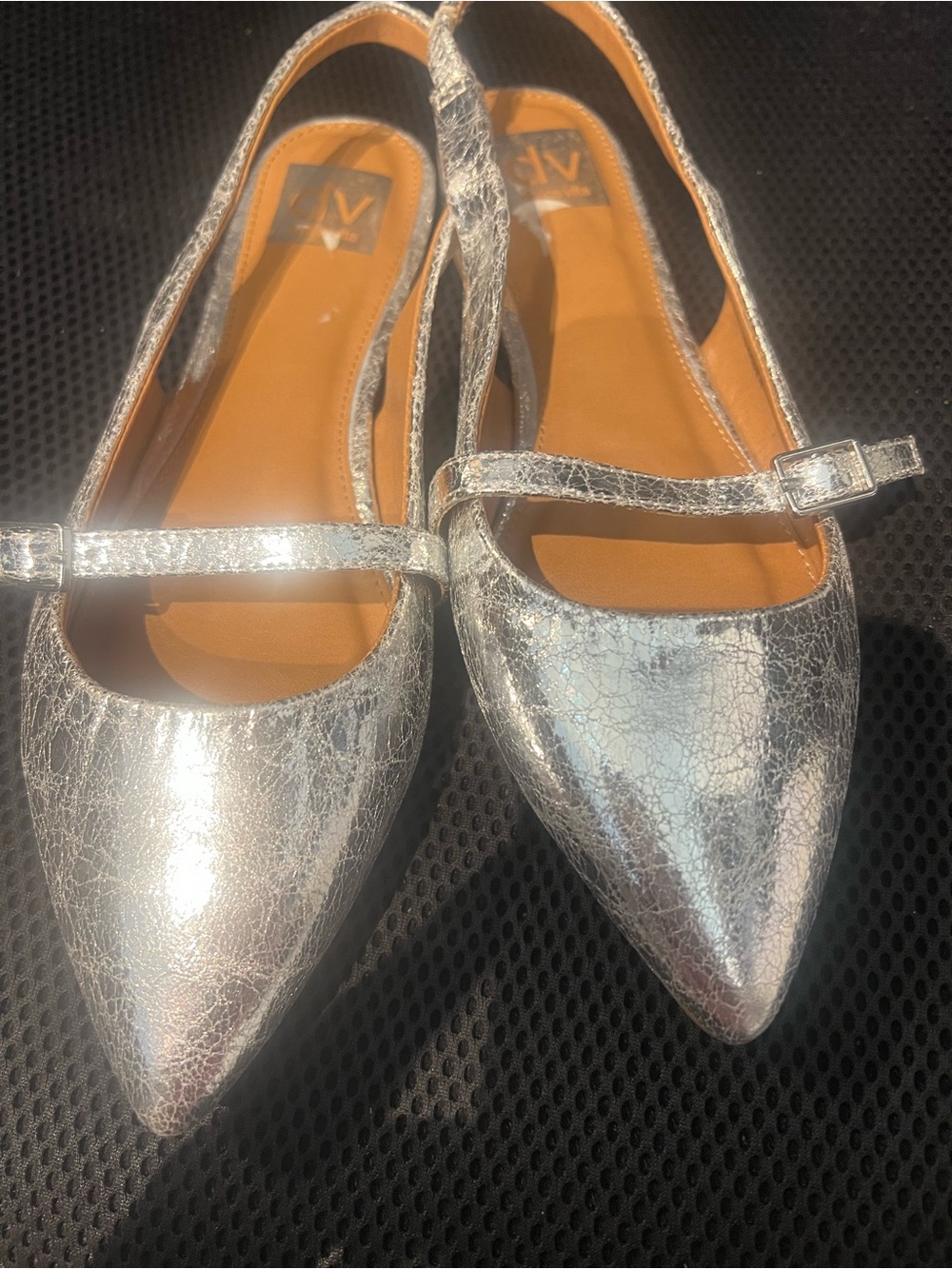 Dolce Vita Silver Metallic Pointed Mary Jane Flats sz 8